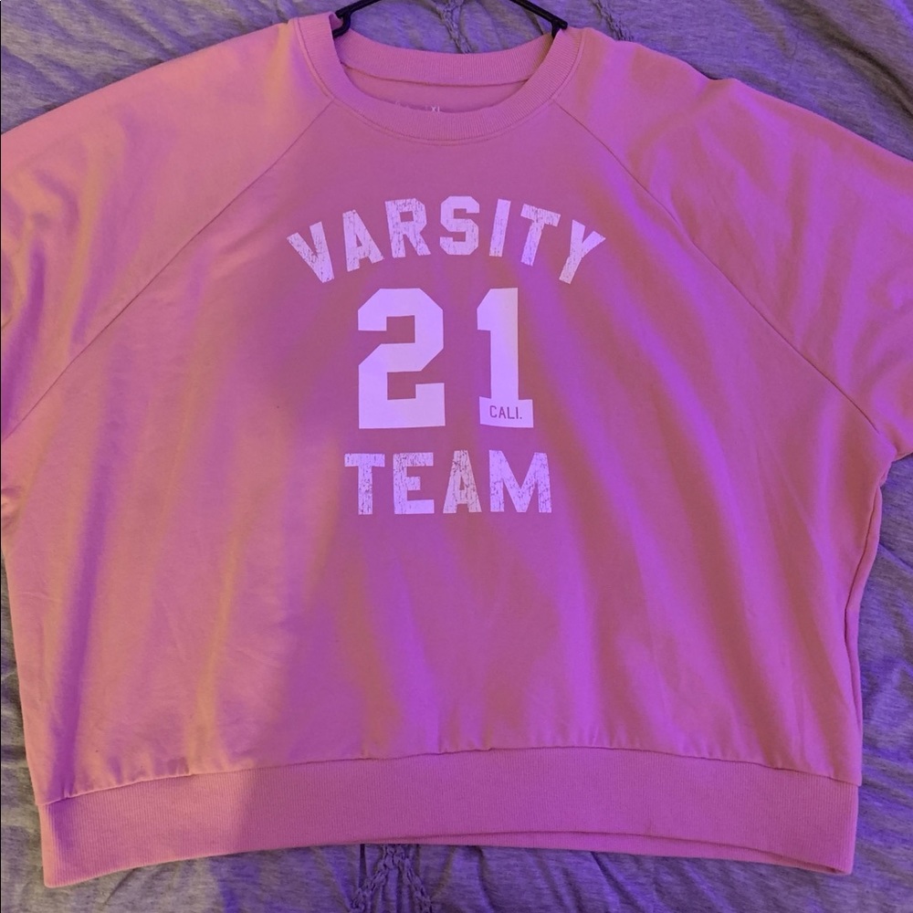 Sweatshirt - Picture 1 of 3